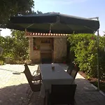 Andela I Mladen Debelic Apartment