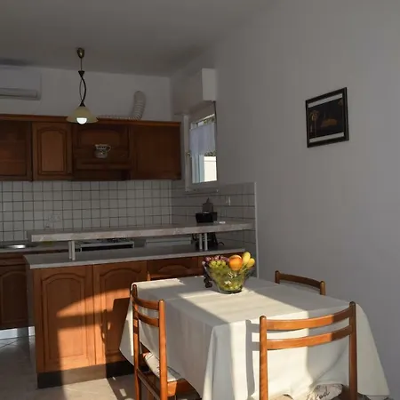 Andela I Mladen Debelic Rab Town
